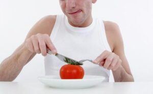 Врач-диетолог перечислила признаки скрытого голода