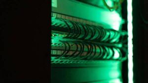 Билайн разработает инфраструктуру для запуска ИИ внутри компаний