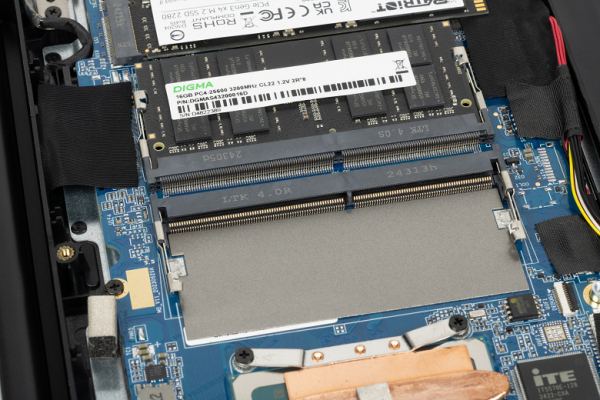 Обзор ноутбука iRU Strato 15ALI