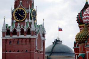 Стало известно, кто больше всего ввел санкций против России