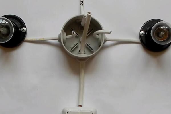 Схема подключения двухклавишного выключателя и пошаговое руководство по его установке