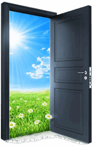 Как перевесить дверь