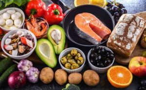 Названы полезные продукты при болях в суставах