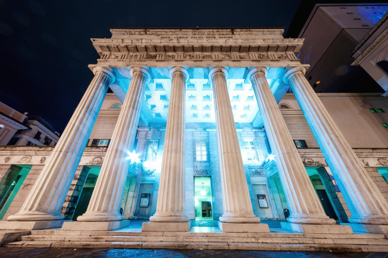 Эпоха калейдоскопа стилей: постмодернизм, лужковская архитектура и