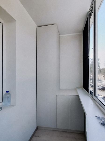 «Одно из моих любимых мест в квар­тире»: 3 варианта обустройства балкона