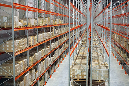 Что такое паллетные стеллажи и их роль в складской логистике