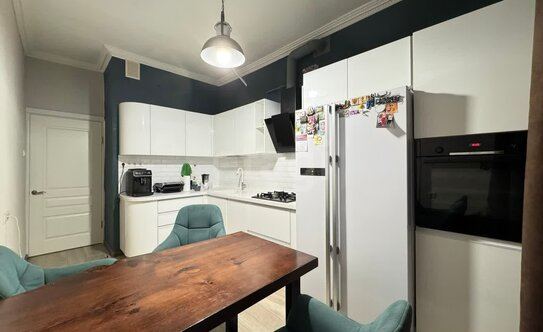 «Сталинка, я выбираю тебя!». Почему люди хотят жить в домах 30–50-х годов постройки