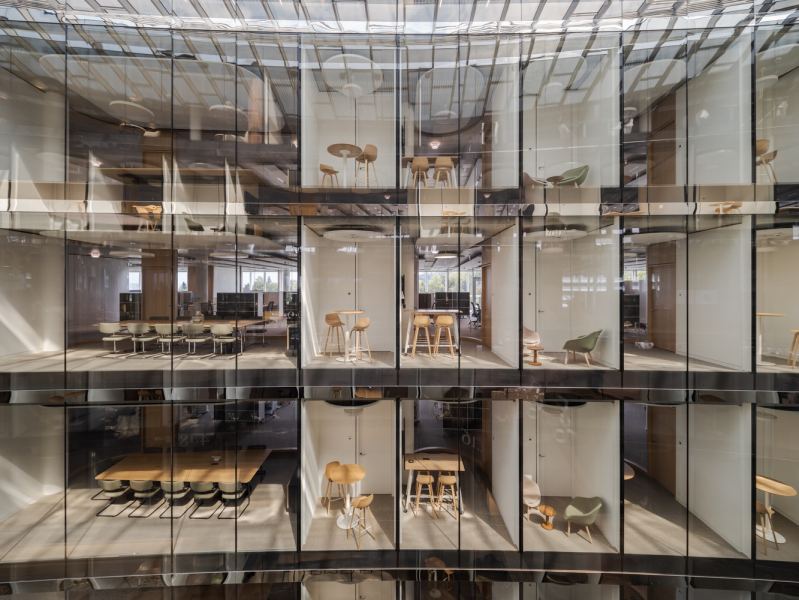 Штаб-квартира банка Lombard Odier в городе Бельвю, Швейцария