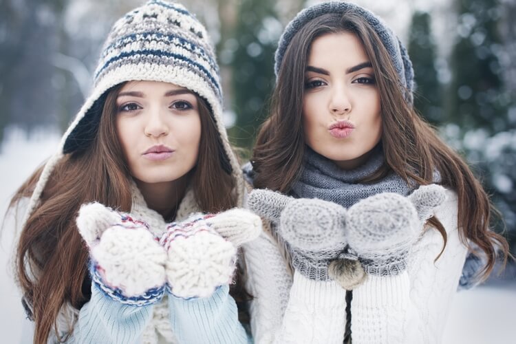 903sweet-kisses-from-lovely-girls
