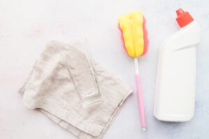 Как отстирать пятна от засохшего молока с детской одежды перекисью и содой